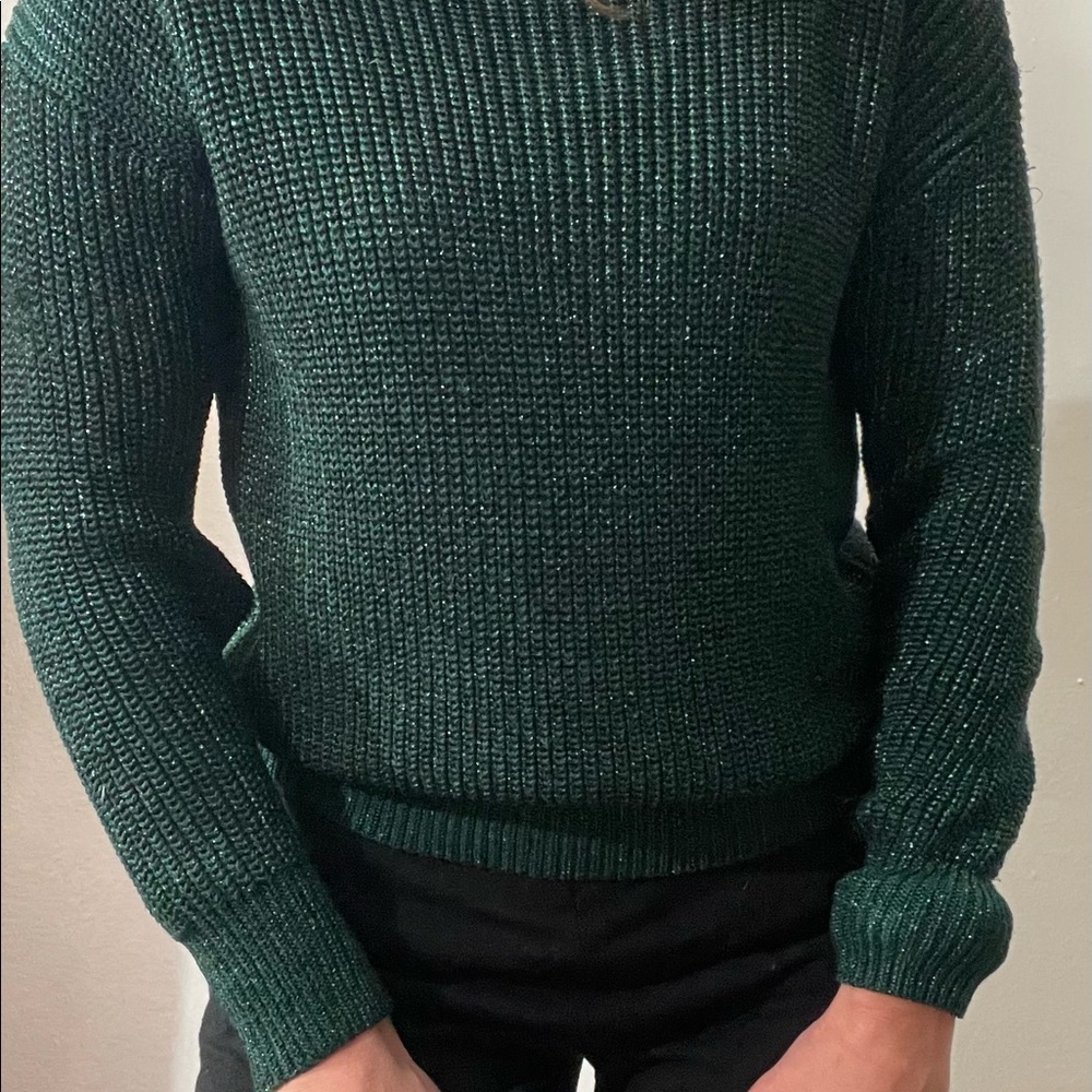 Christmas Women’s Green Holidays sweater-SIZE M
